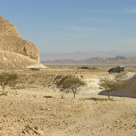Desert Routes Inn Shvilim ba Midbar Hazeva Exterior foto