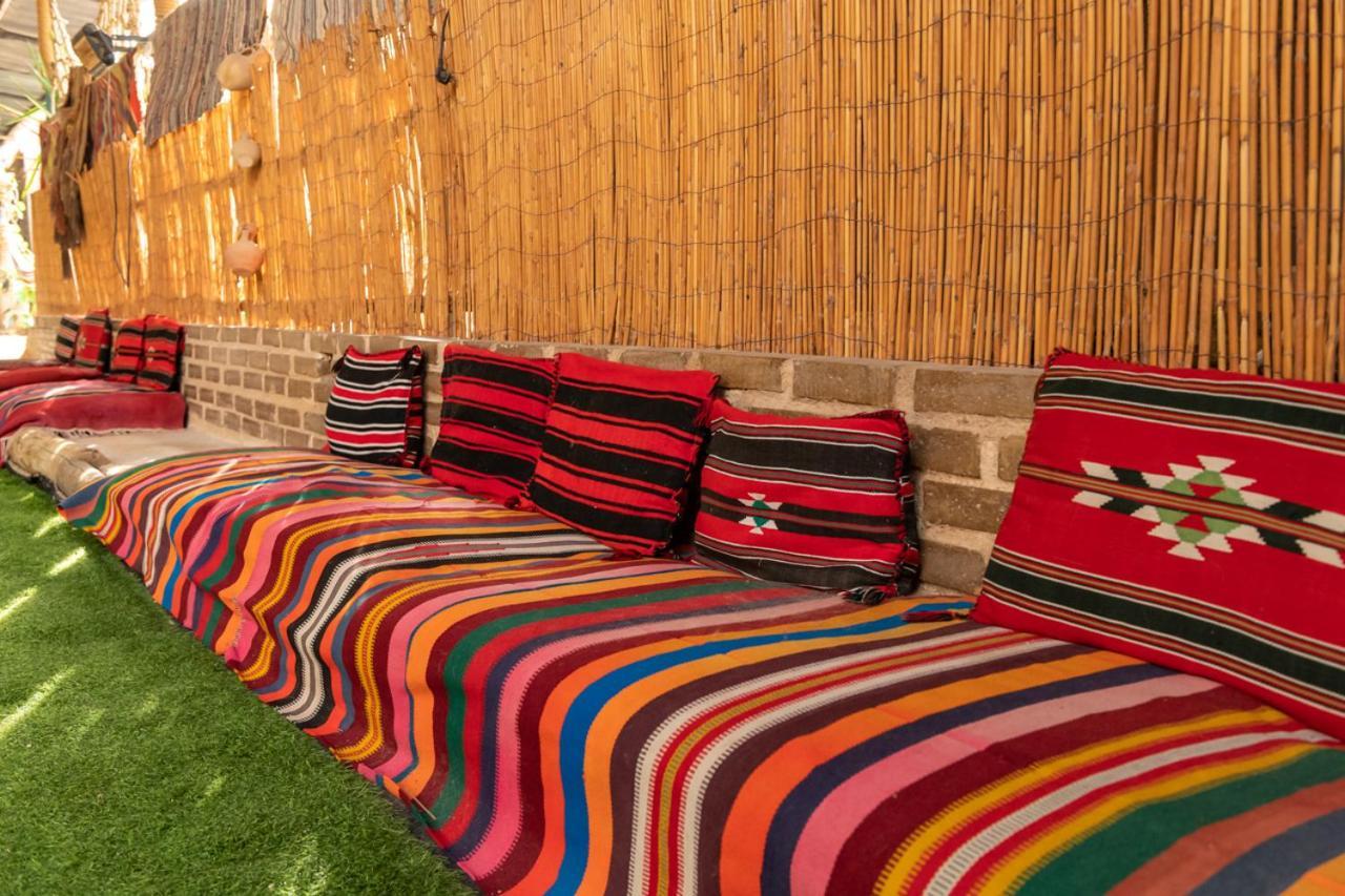 Desert Routes Inn Shvilim ba Midbar Hazeva Exterior foto