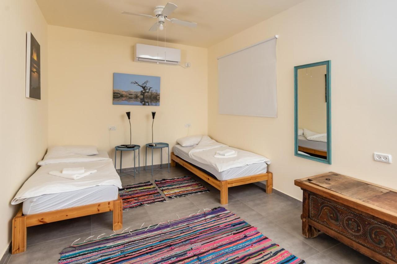 Desert Routes Inn Shvilim ba Midbar Hazeva Exterior foto