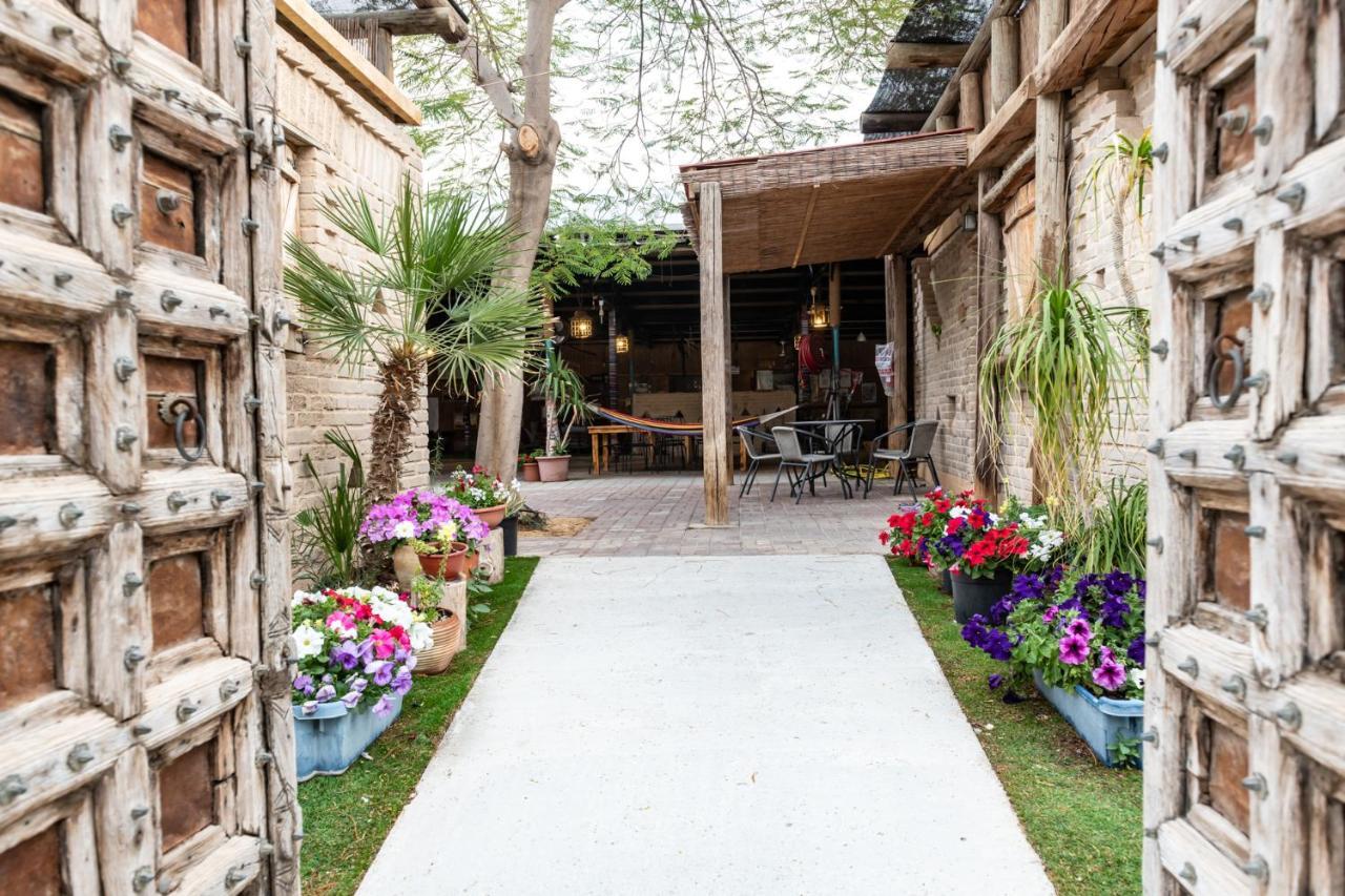 Desert Routes Inn Shvilim ba Midbar Hazeva Exterior foto