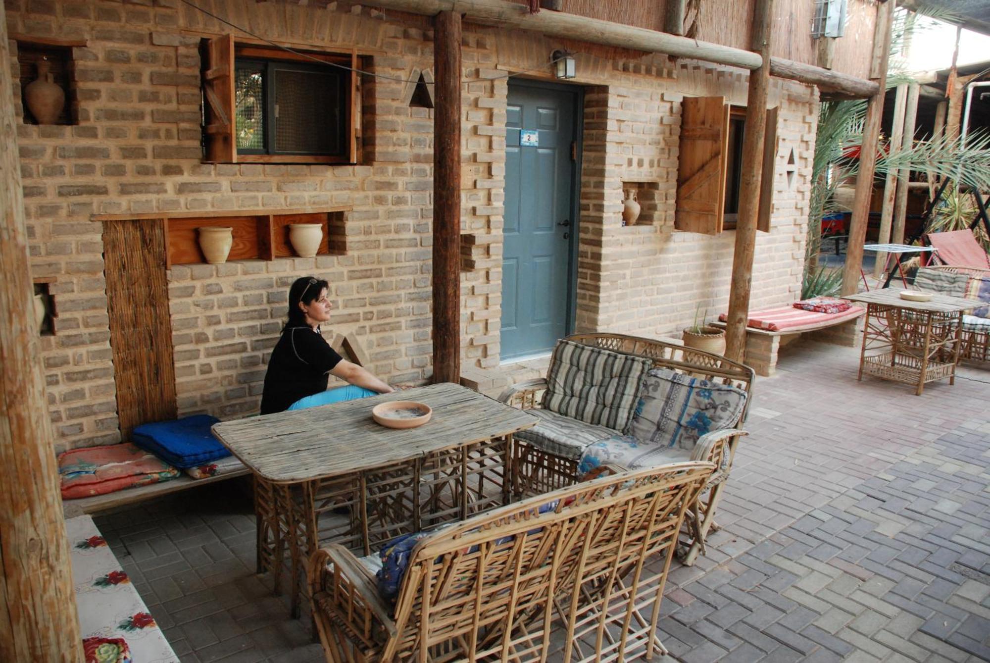 Desert Routes Inn Shvilim ba Midbar Hazeva Exterior foto